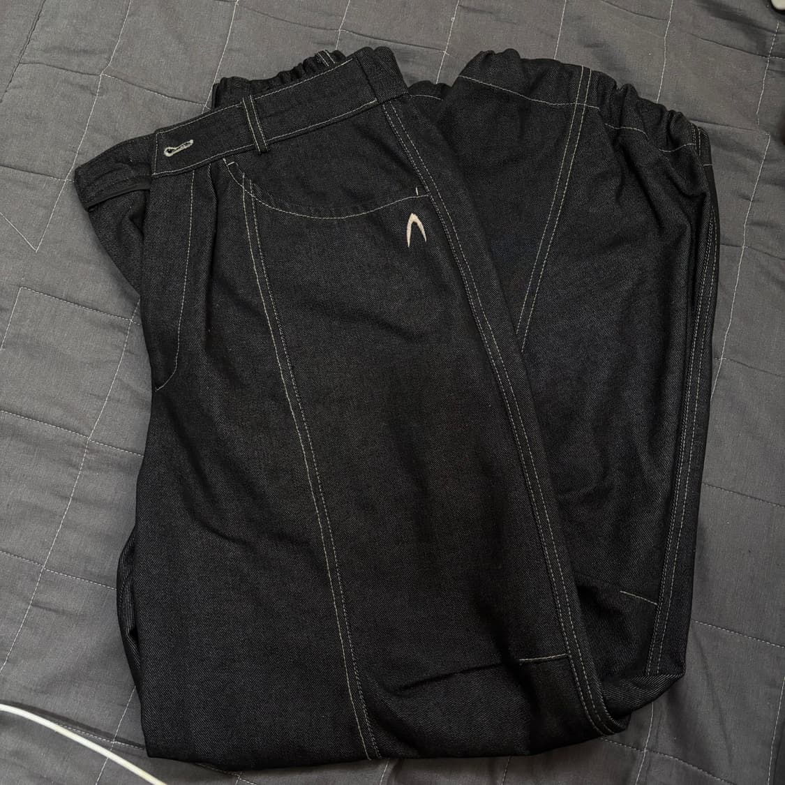 아캄 바지 Knee Pin-tuck Printed Denim Pants 상품이미지2