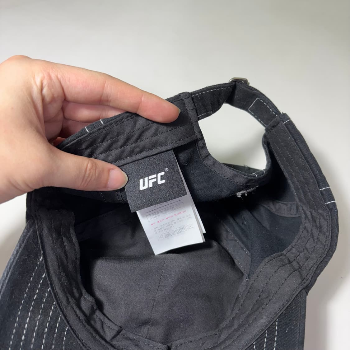 FREE UFC 블랙 스티치 볼캡 상품이미지5