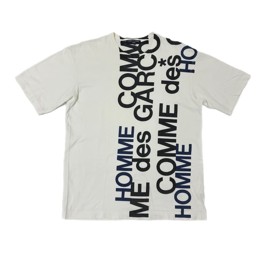 Comme des Garçons Homme 레터링 티셔츠 상품이미지1