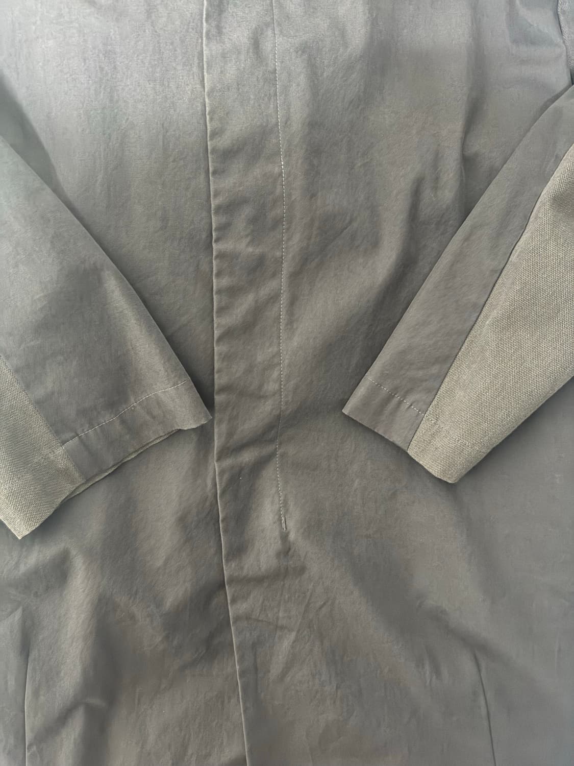 999휴머니티 코트 상품이미지3