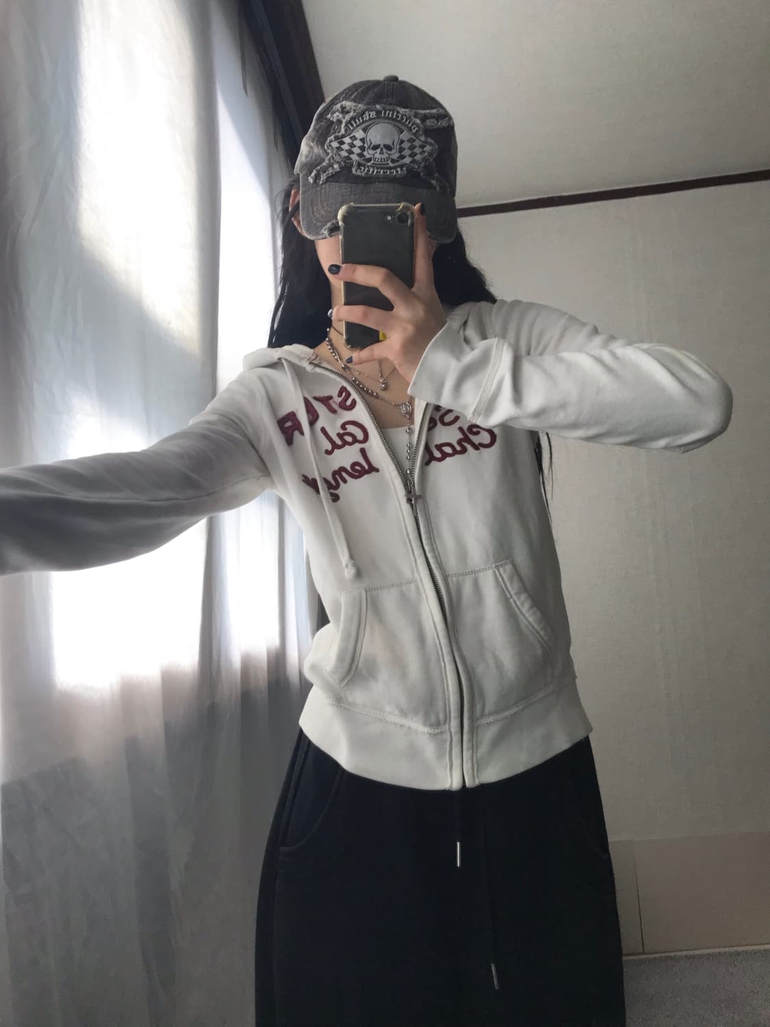 홀리스터 화이트 버건디 딱붙핏 후드집업 상품이미지5