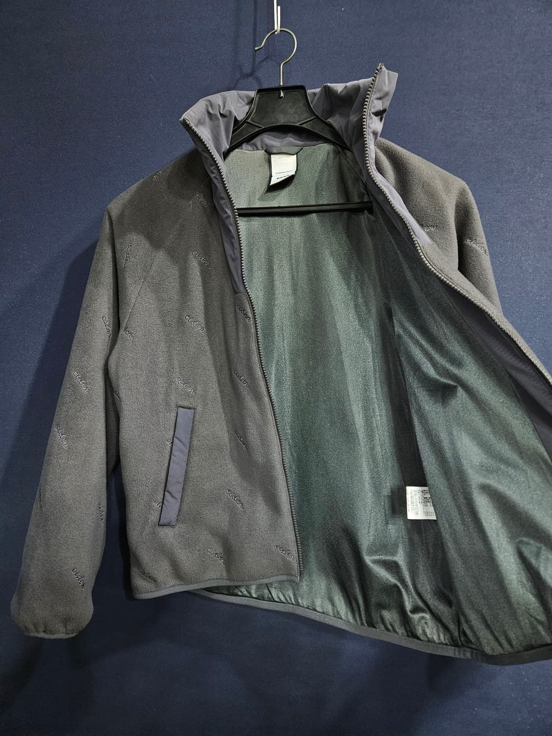 아이더 자수 로고패턴 그레이 남성 100 기모 집업자켓  상품이미지8