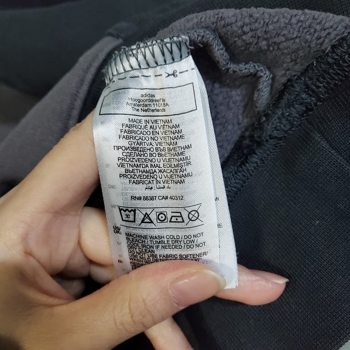 아디다스 오리지널 엠브로이더드  맨투맨 상품이미지5