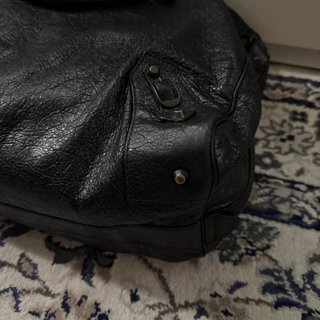 발렌시아가 모터백 Voyage 상품이미지5