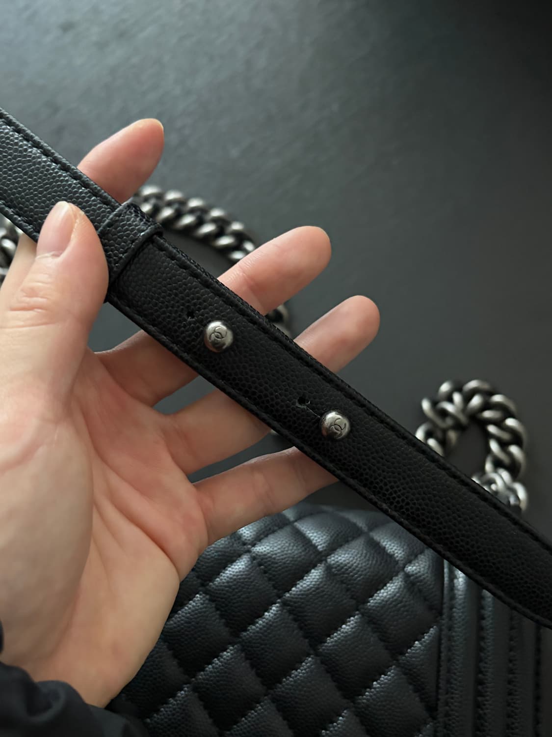 샤넬 보이백 상품이미지3