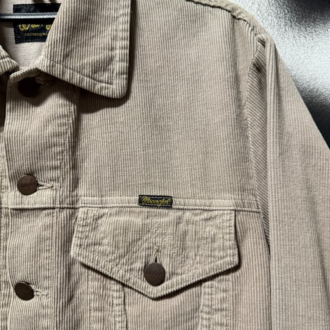 랭글러 원포인트 코듀로이 골덴 크롭 트러커 자켓 상품이미지3