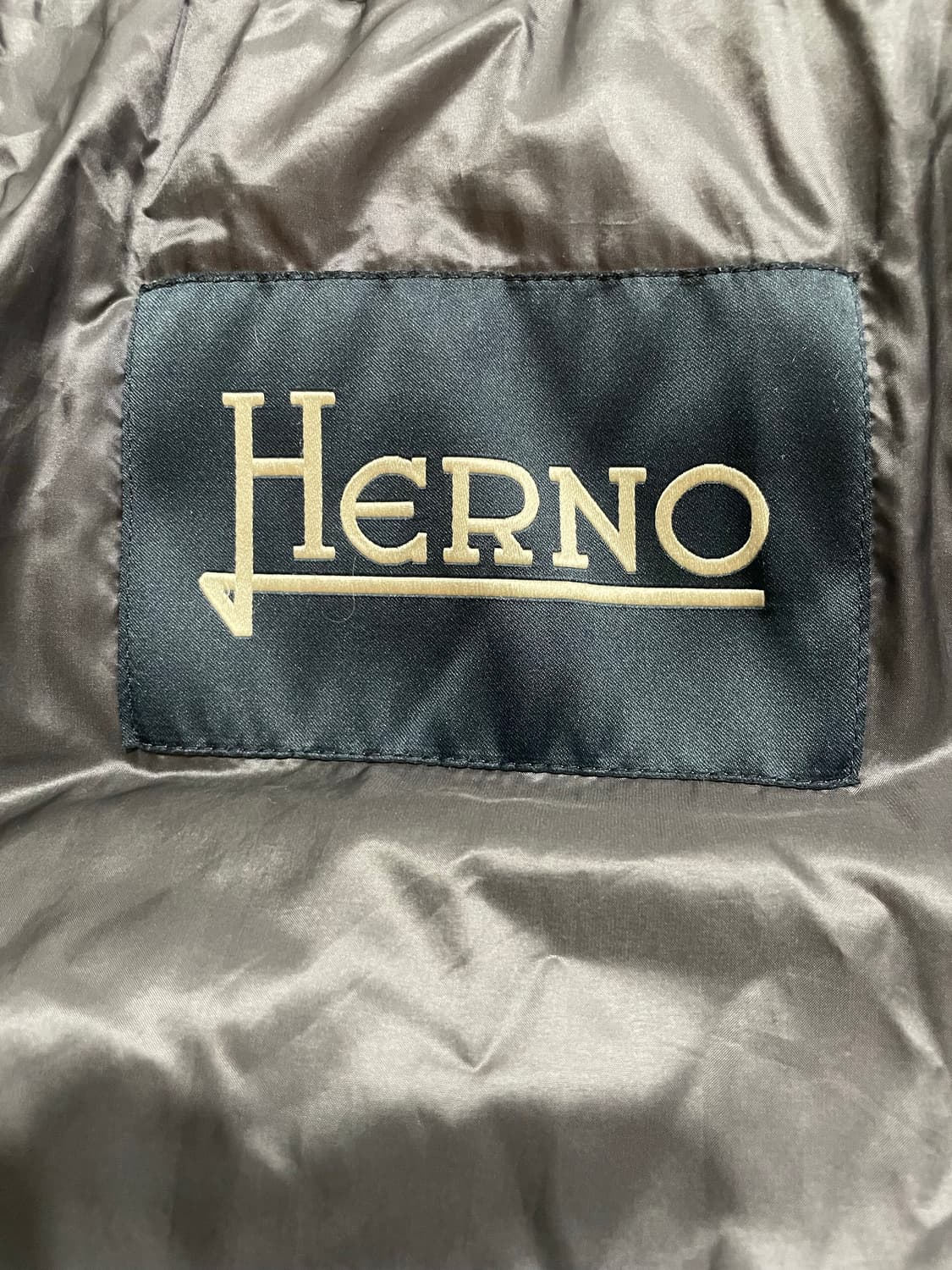 HERNO 에르노 POLAR-TECH 패딩 50 매장판 정품 상품이미지3