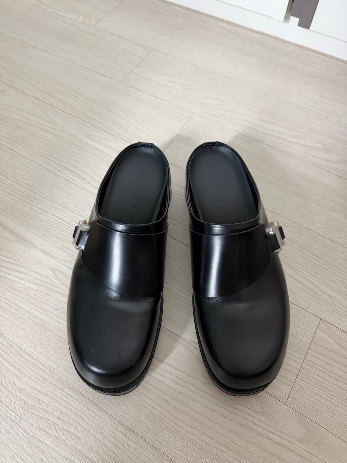 알릭스 클로그 버클 로퍼 상품이미지3