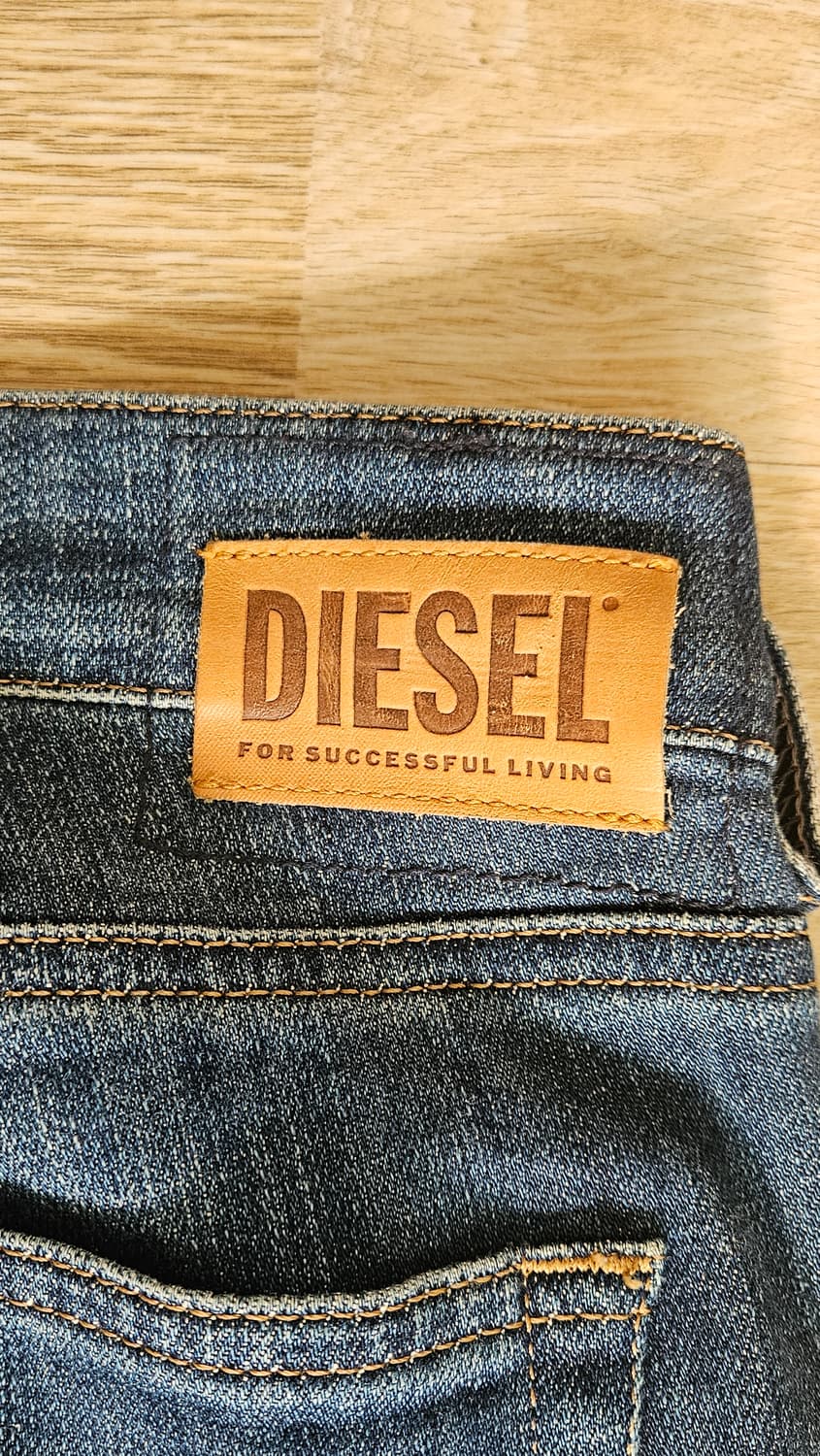 Diesel D-EBBEY bootcut jeans low waist 상품이미지3