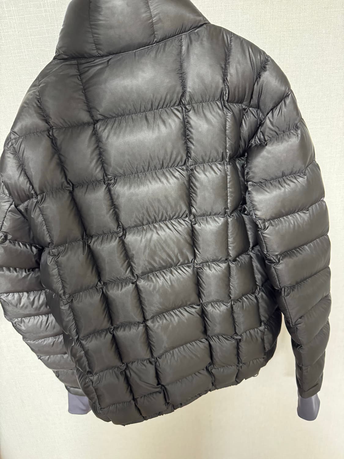 999휴머니티 패딩 3사이즈 블랙)급처 상품이미지3