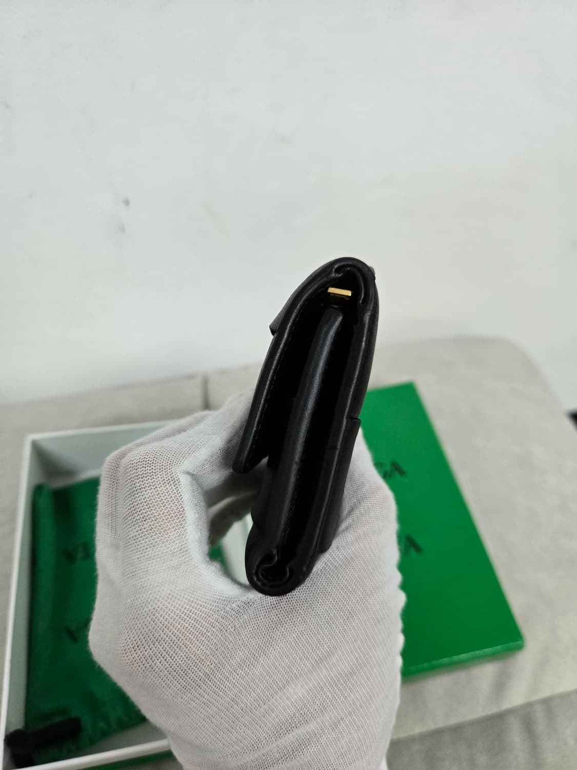 [보증서 정품] 보테가베네타 삼단지갑 상품이미지2