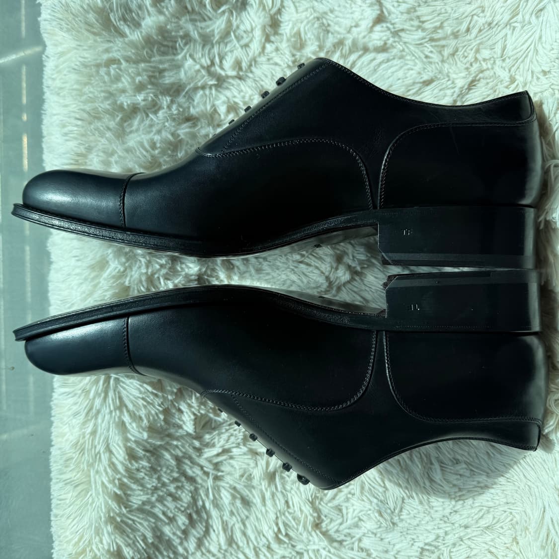 (새제품)톰포드 클레이돈 스트레이트 캡토 280(US11) 상품이미지3