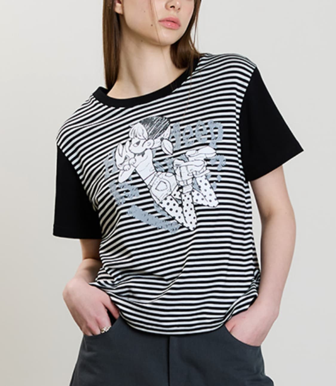 러브이즈트루 SM CHARACTER TEE(BLACK) 상품이미지2