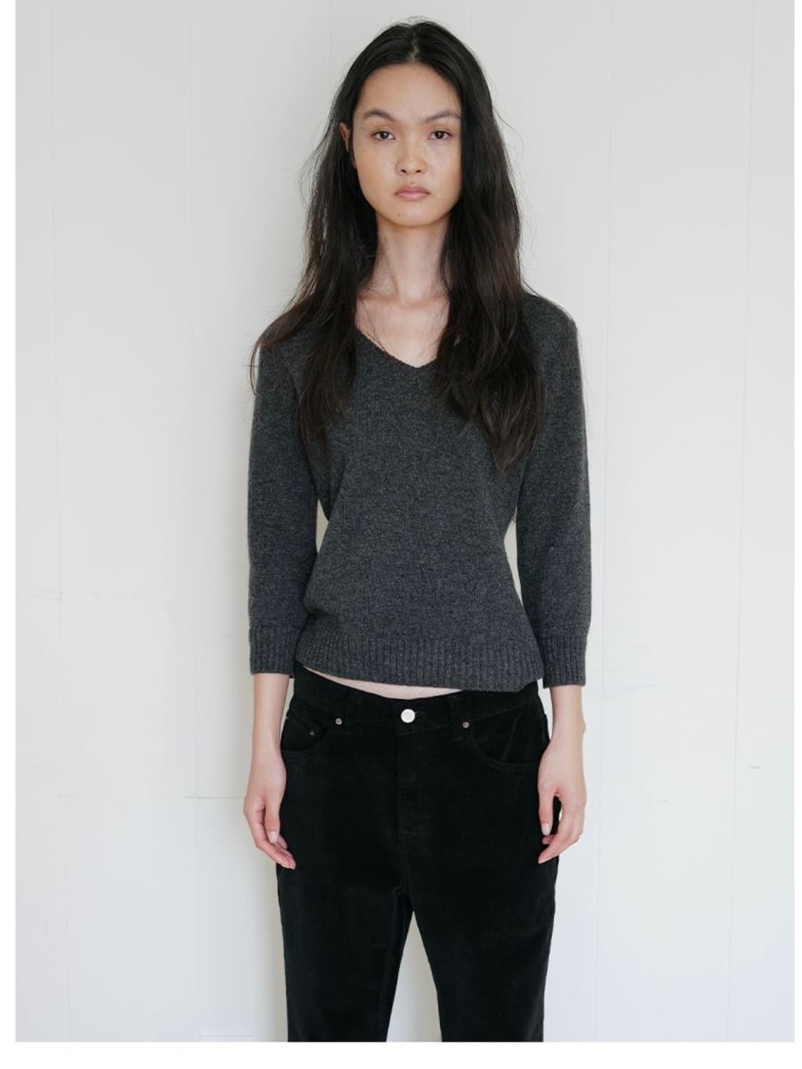 REPOS Alpaca V-Neck Knit (Charcoal) 상품이미지1