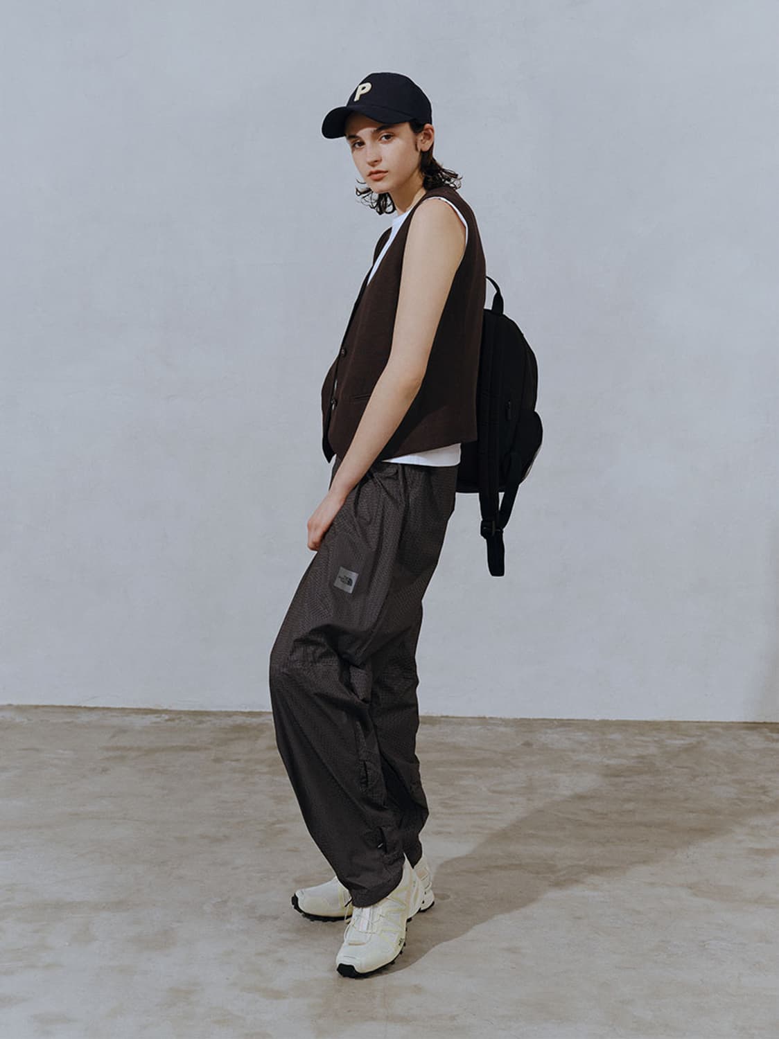 emmi 에미 일본 브랜드 튤 메쉬 매쉬 미니 개더 바디 백팩 블랙 상품이미지2