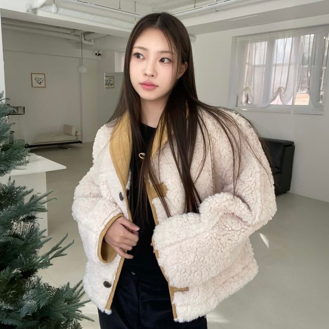 레이브 리버시블 양털 무스탕 자켓 상품이미지3