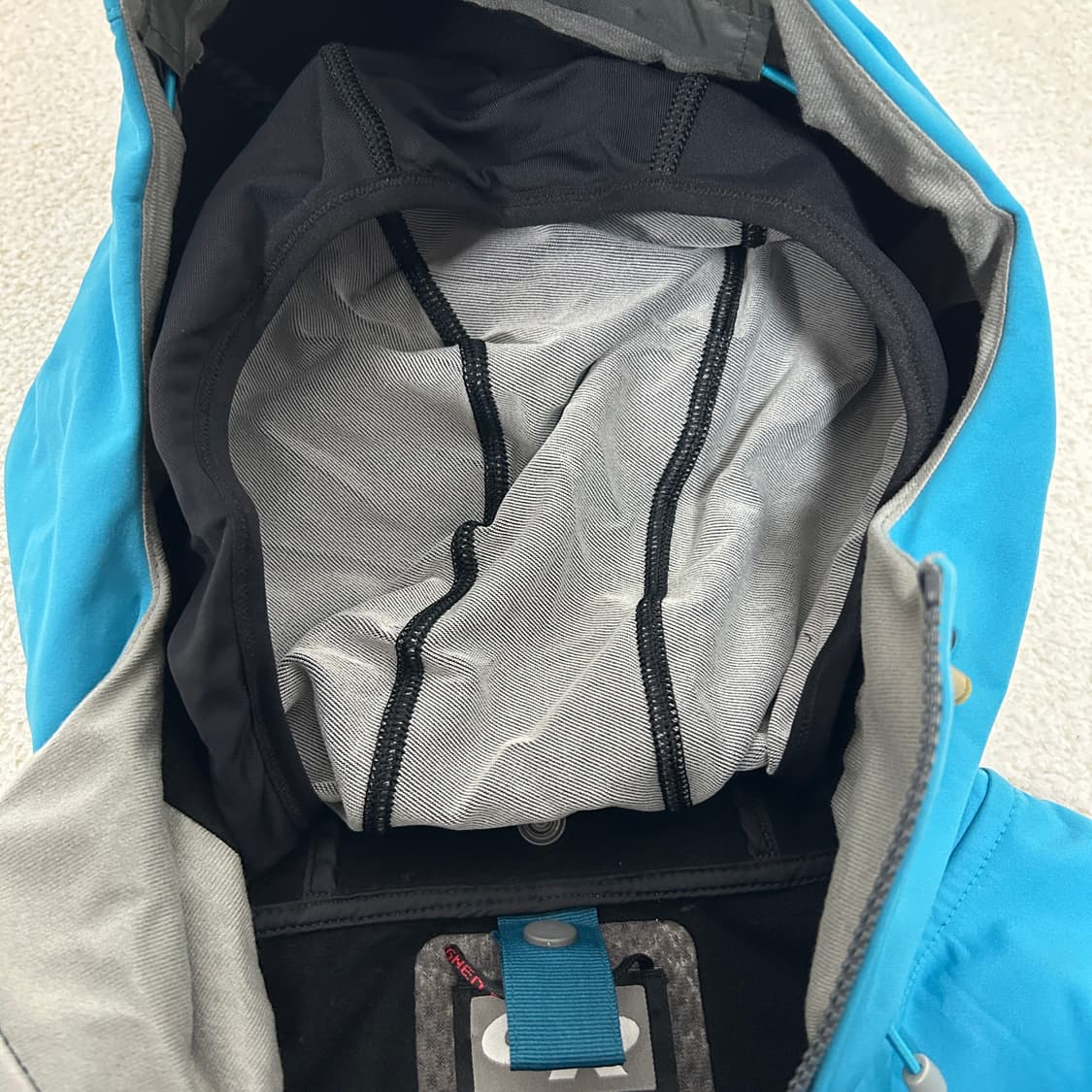 아웃도어리서치 자수로고 마운틴 자켓 등산 바람막이 상품이미지7