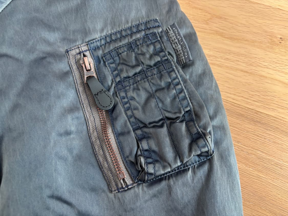 알파인더스트리 디스이즈네버댓 ma-1 라지 상품이미지4