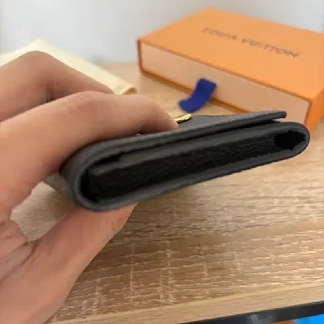 루이비통 앙프렝뜨 비지니스 카드홀더 상품이미지1