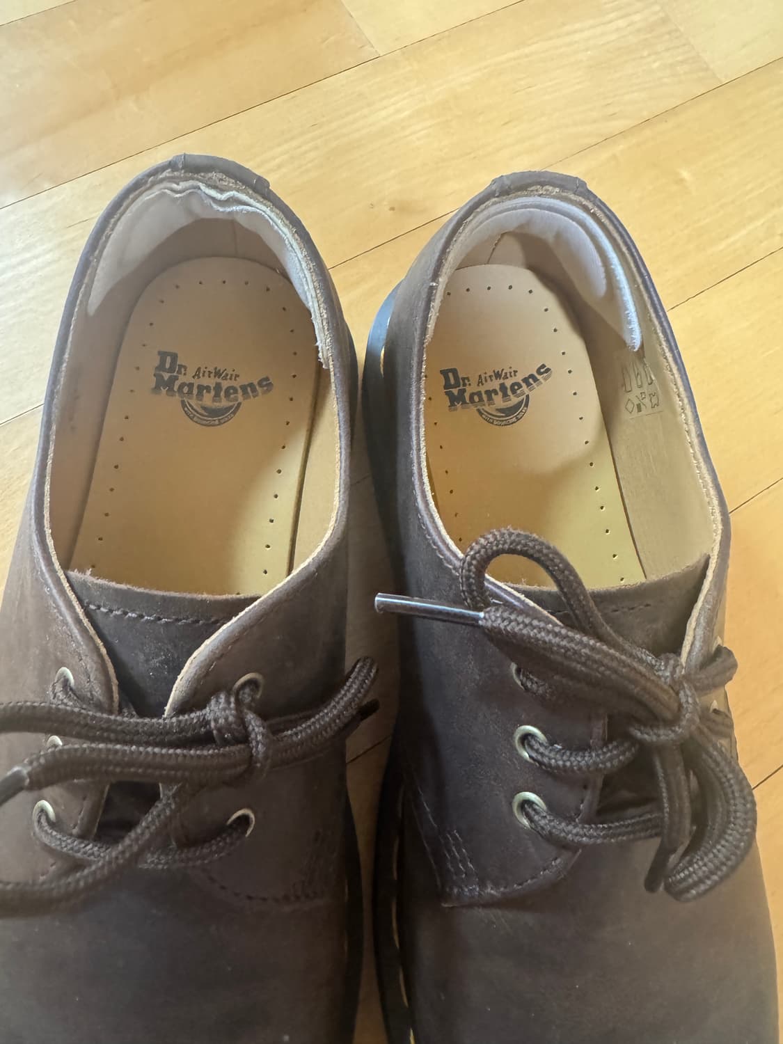 닥터마틴 크레이지홀스 1461 빈티지 브라운 245mm 상품이미지2