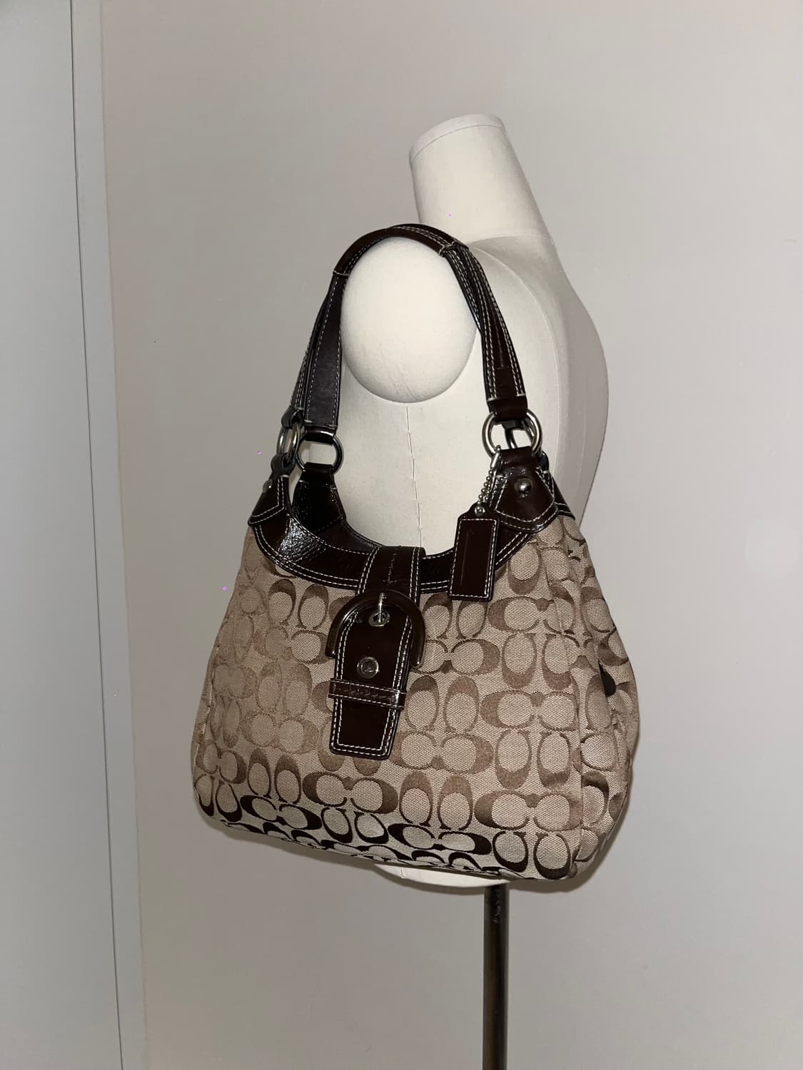 📦Coach basic vintage shoulder bag 상품이미지2