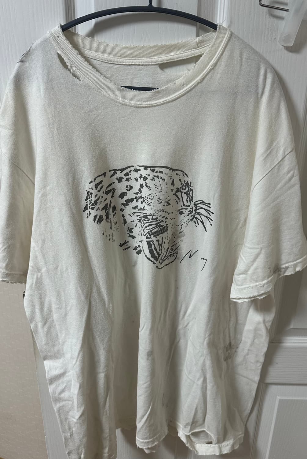 안셀름 레오 티셔츠 상품이미지3