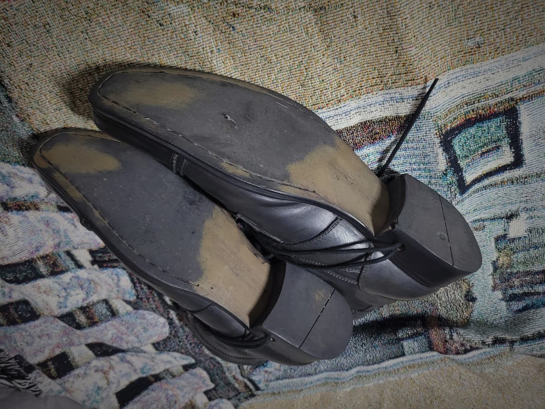 훕데두 레이스 스루 블랙 레더 부츠 상품이미지7