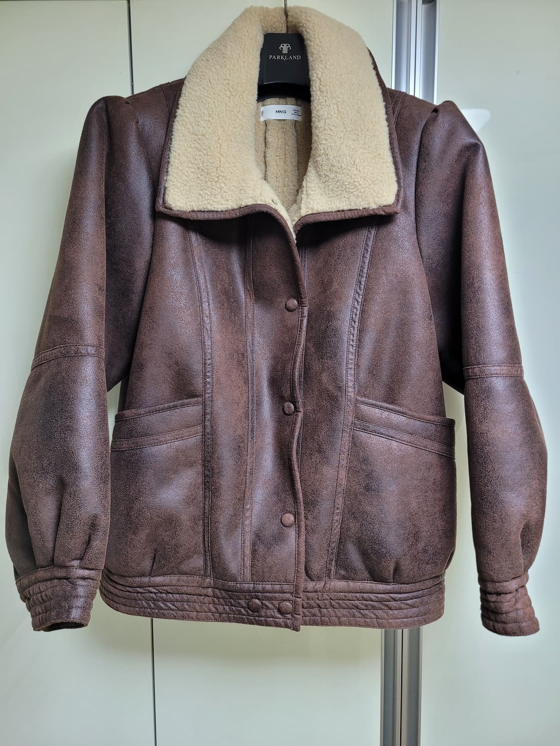 MANGO 망고 무스탕 자켓 상품이미지1