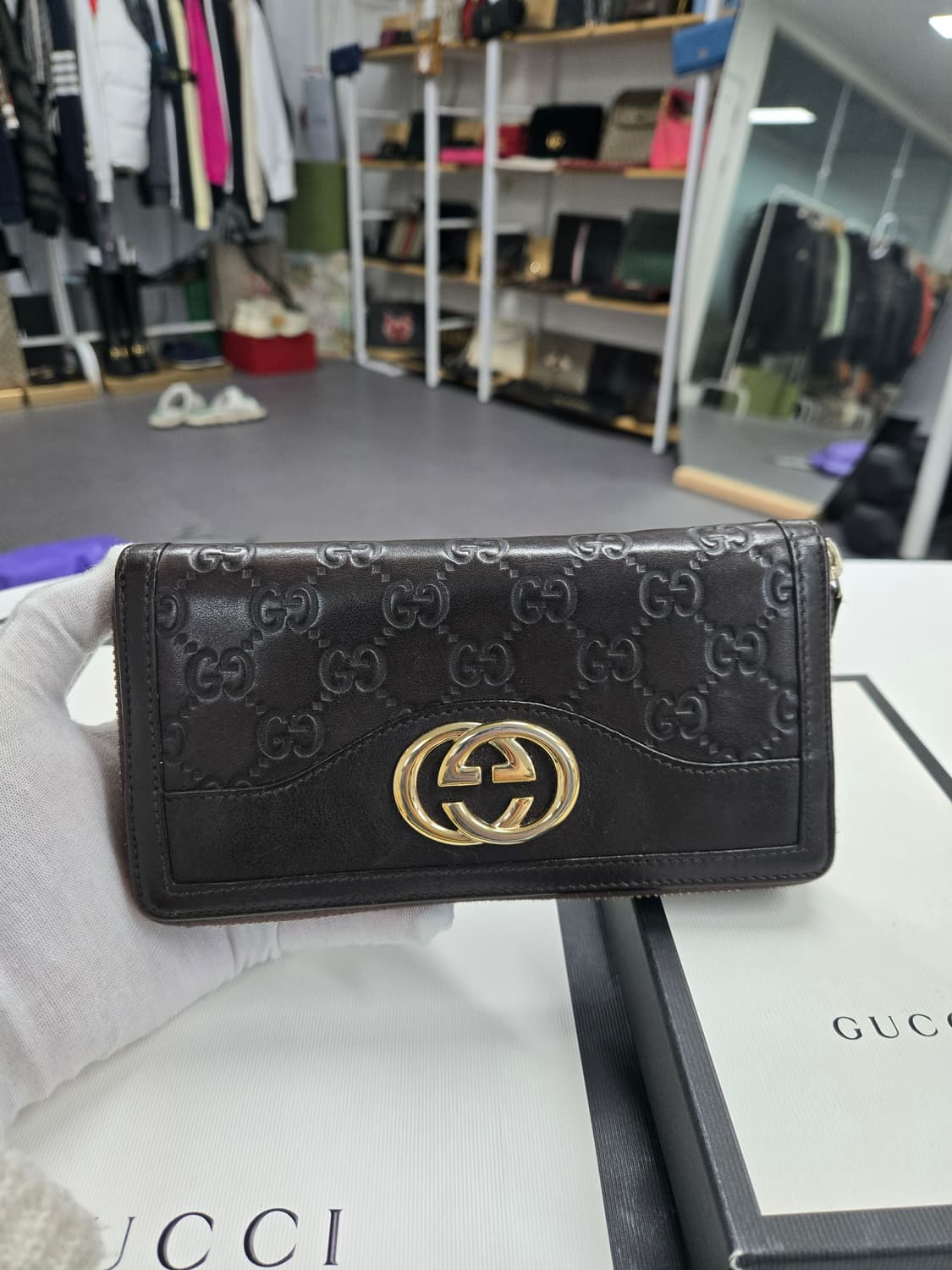 [40%할인] 구찌 인터로킹 지퍼돌이 장지갑 상품이미지1