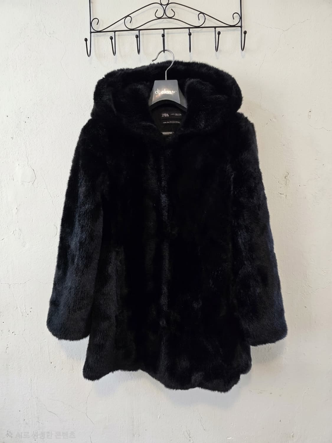 ZARA 후드 인조 퍼 자켓 XS 상품이미지1