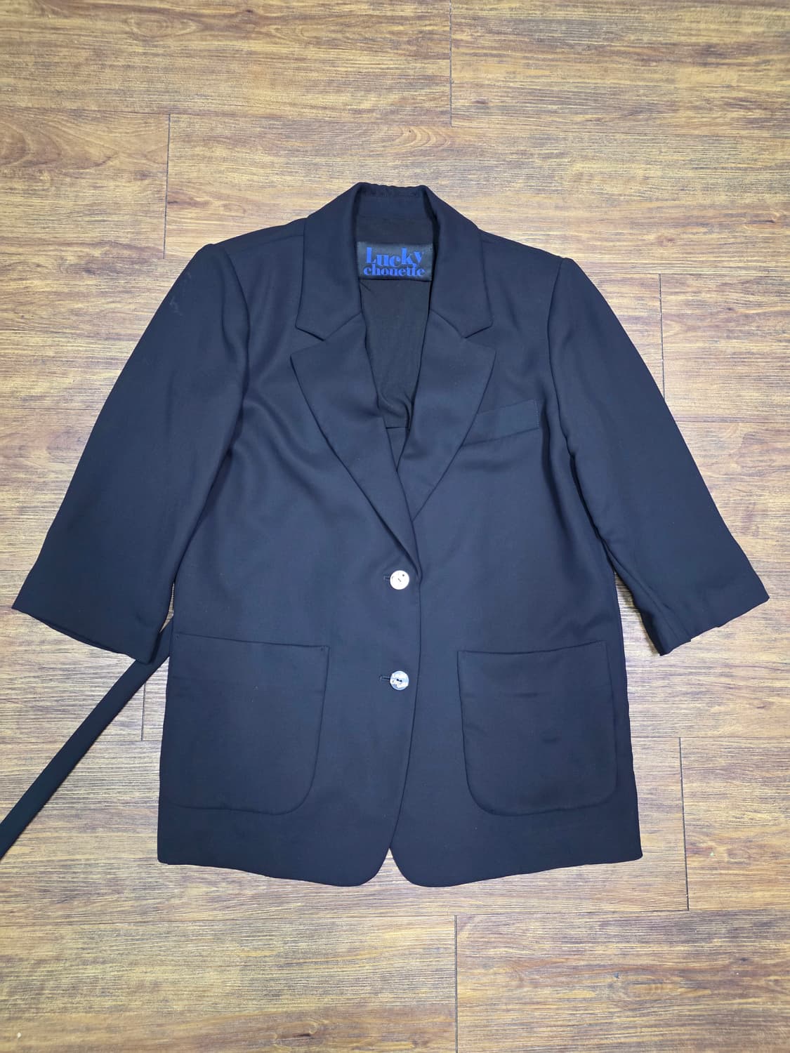 럭키슈에뜨 블랙 숏 자켓 상품이미지1