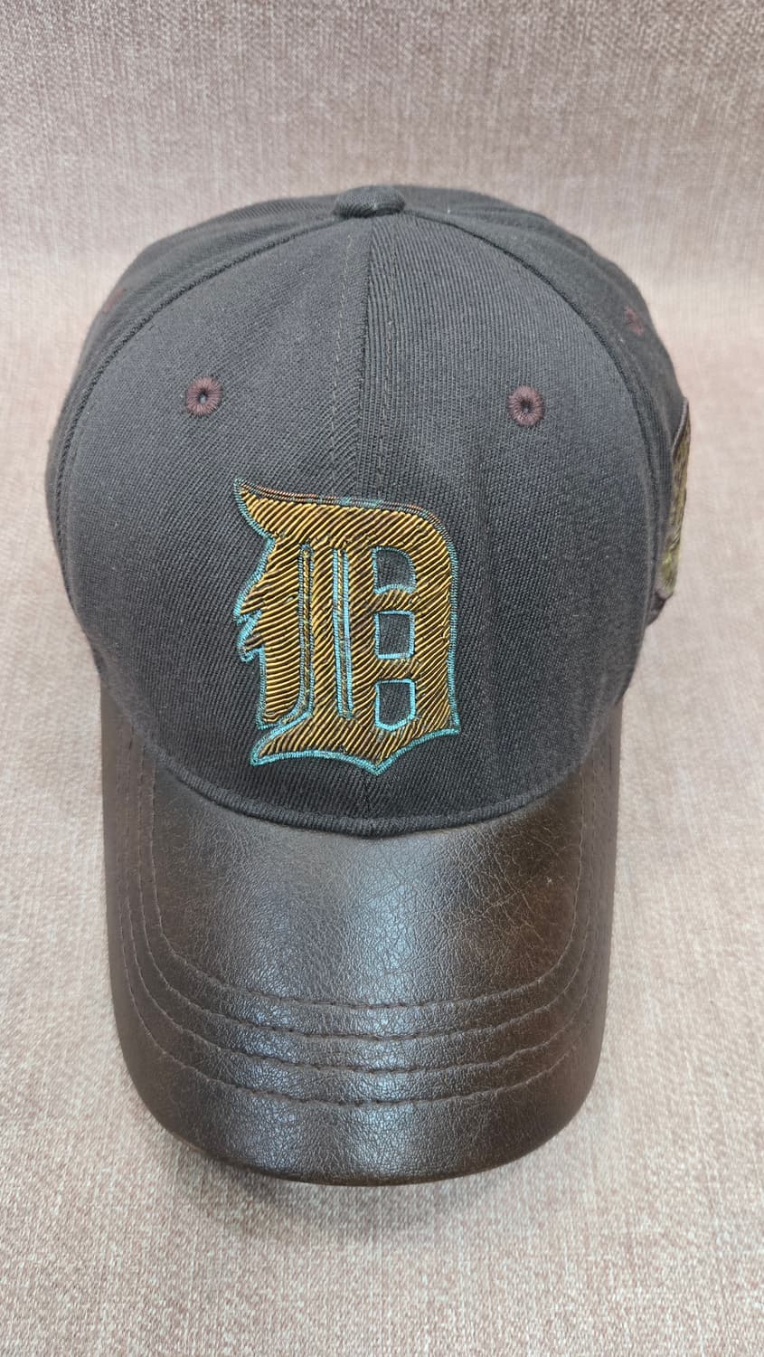 [희귀/빈티지] MLB 디트로이트 타이거즈 가죽챙 브릭스 스타디움 볼캡 상품이미지1