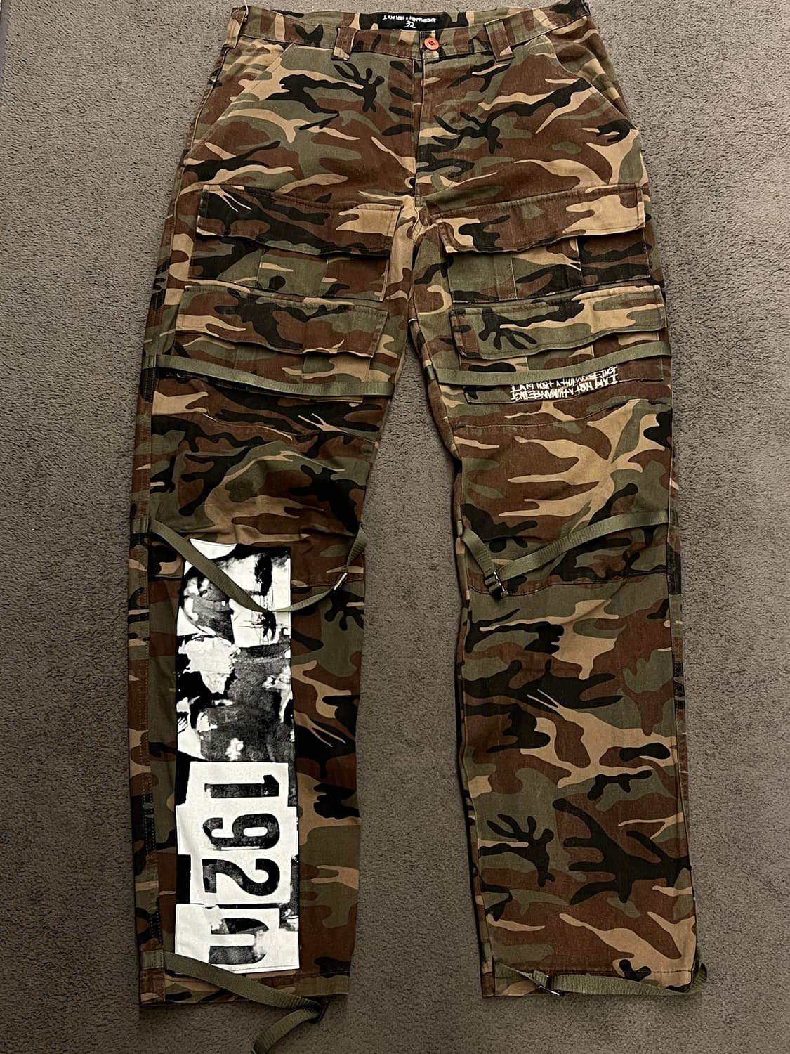 아임낫 어 휴먼비잉 카고 프린팅 팬츠 처분  상품이미지1