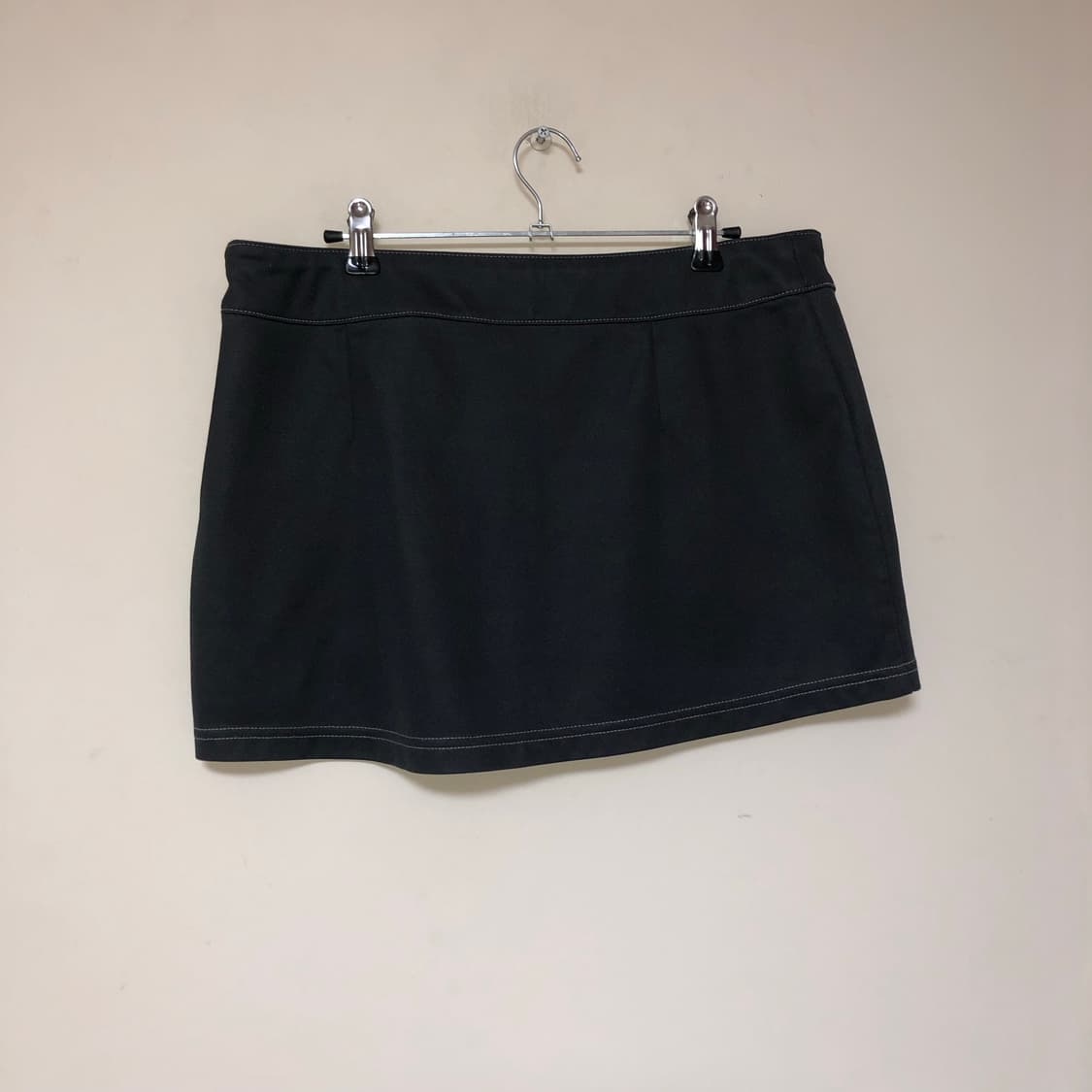 아디다스 챠콜 미니 스커트 📽️  상품이미지6