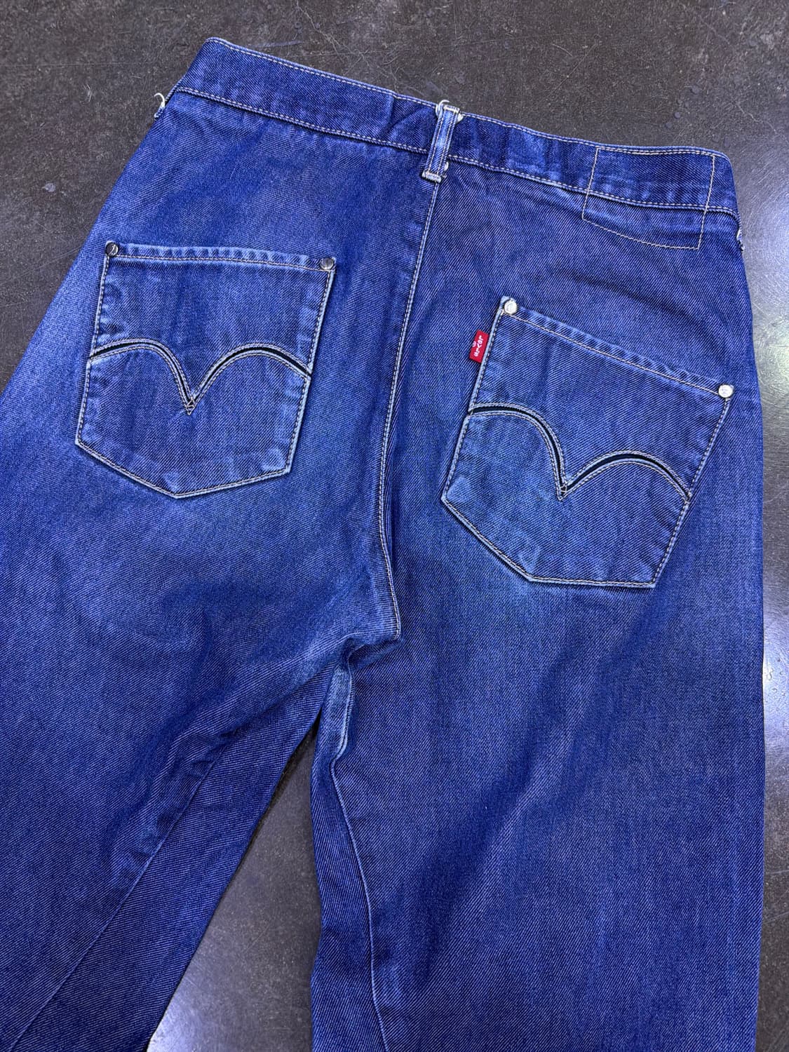 리바이스 엔지니어드진 절개라인 빈티지 데님팬츠 30 상품이미지9