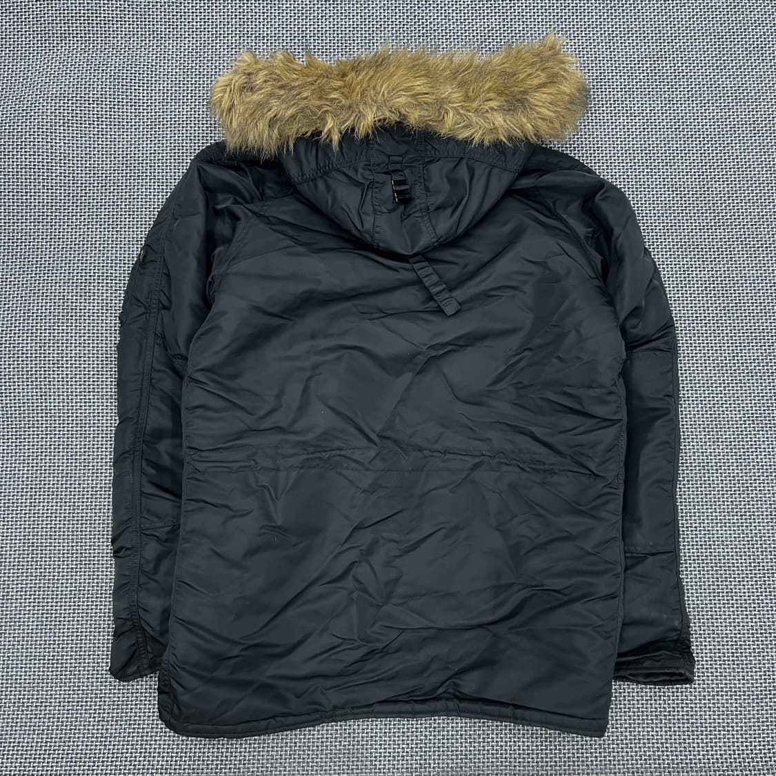 알파인더스트리 n3b 파카 블랙 상품이미지8