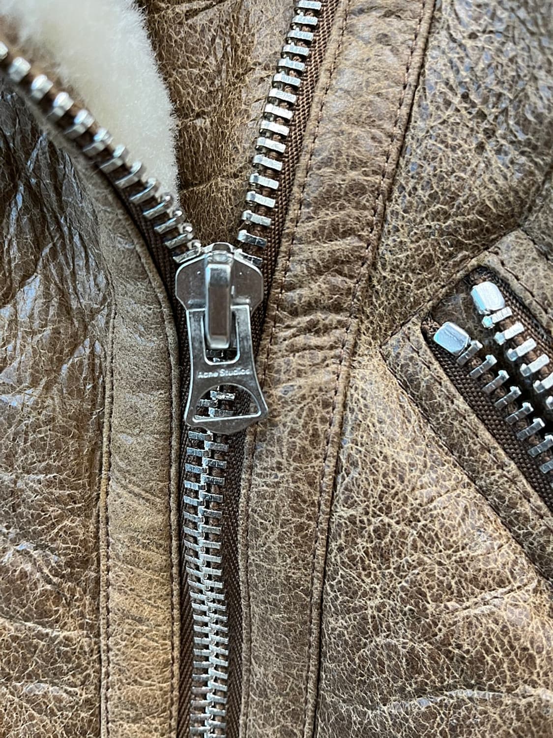 여) 아크네 VELOCITE VINTAGE 무스탕 상품이미지7