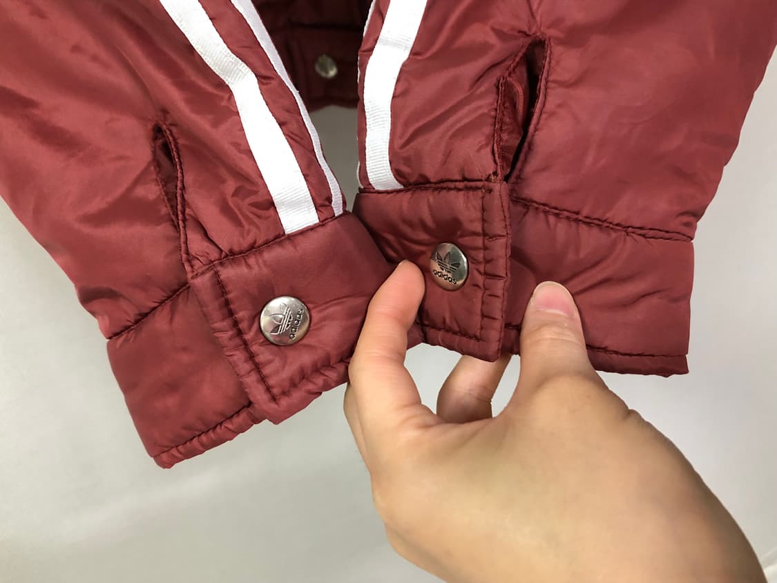 (대장) 아디다스 올드스쿨 스펠아웃 패딩 봄버자켓 _ 딥로즈 상품이미지5