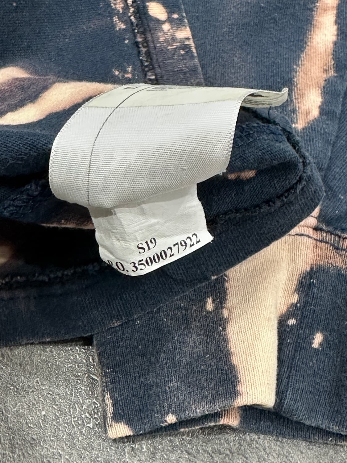 칼하트 다잉 커스텀 포켓 롱슬리브 네이비 상품이미지5