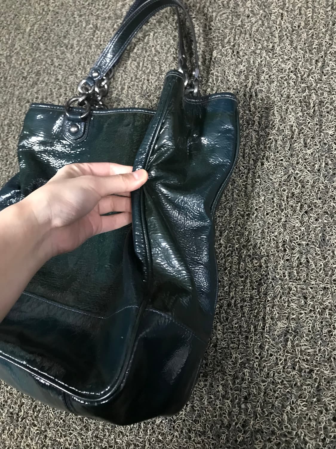 코치 글로시 체인백 상품이미지8