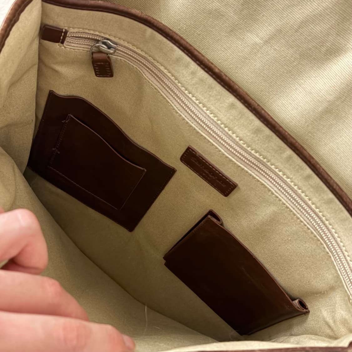 Samsonite 브라운 리얼 레더 빈티지 백팩 (오리지널 패키징 포함) 상품이미지5