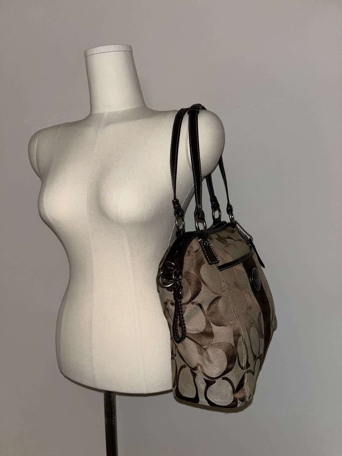 🎉BLACK FRIDAY🎉 Coach basic bag 상품이미지6