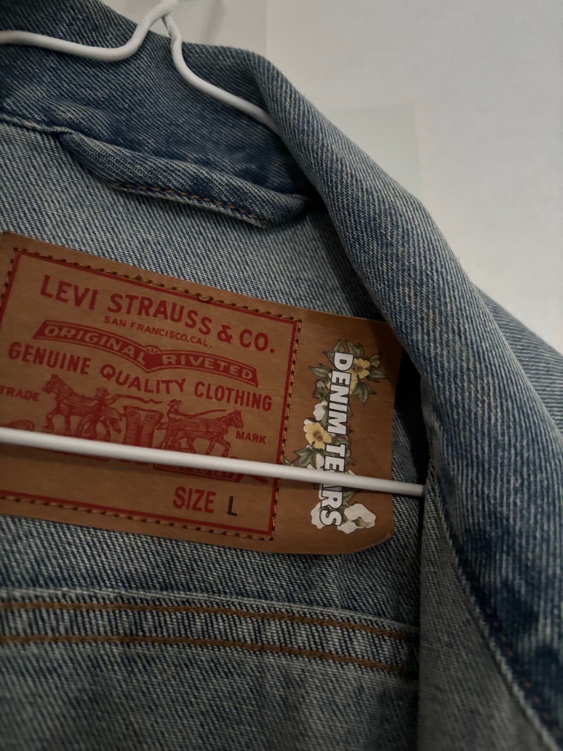 데님티어스 리바이스 트러커 판매합니다. 상품이미지2