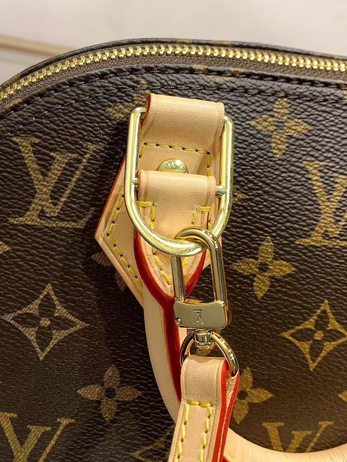 루이비통 알마 BB 모노그램 상품이미지4