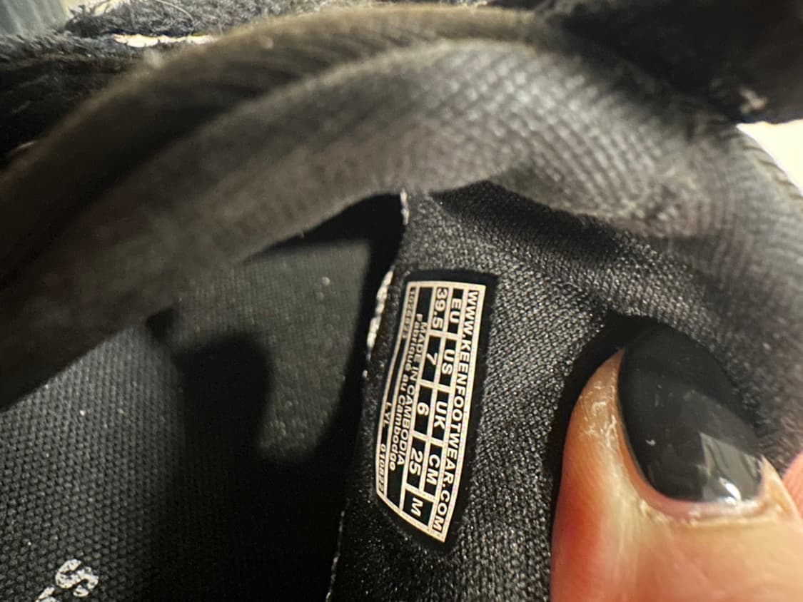 Keen 스니커즈 블랙 250 상품이미지3