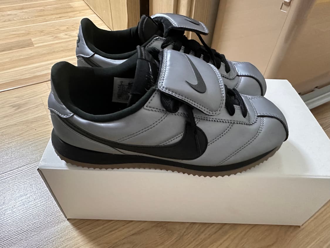 나이키 코르테즈 SE 상품이미지1