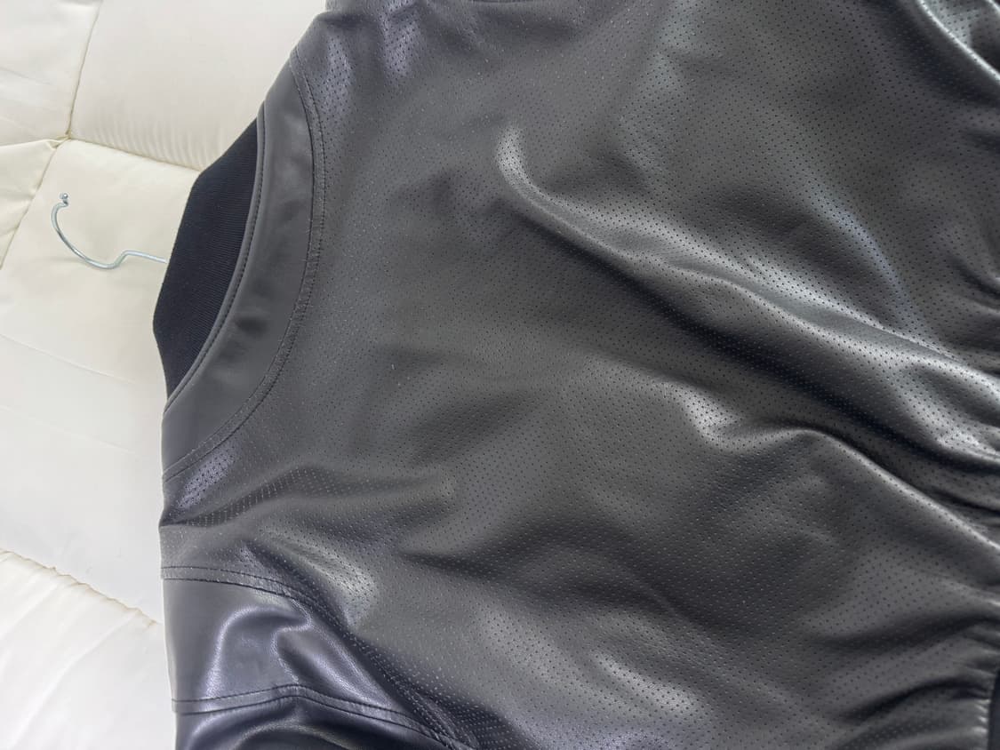 mischief 미스치프 레더 봄버 자켓 상품이미지4