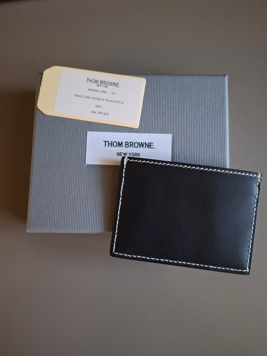 톰브라운 바케타 레더 싱글 카드지갑 상품이미지3