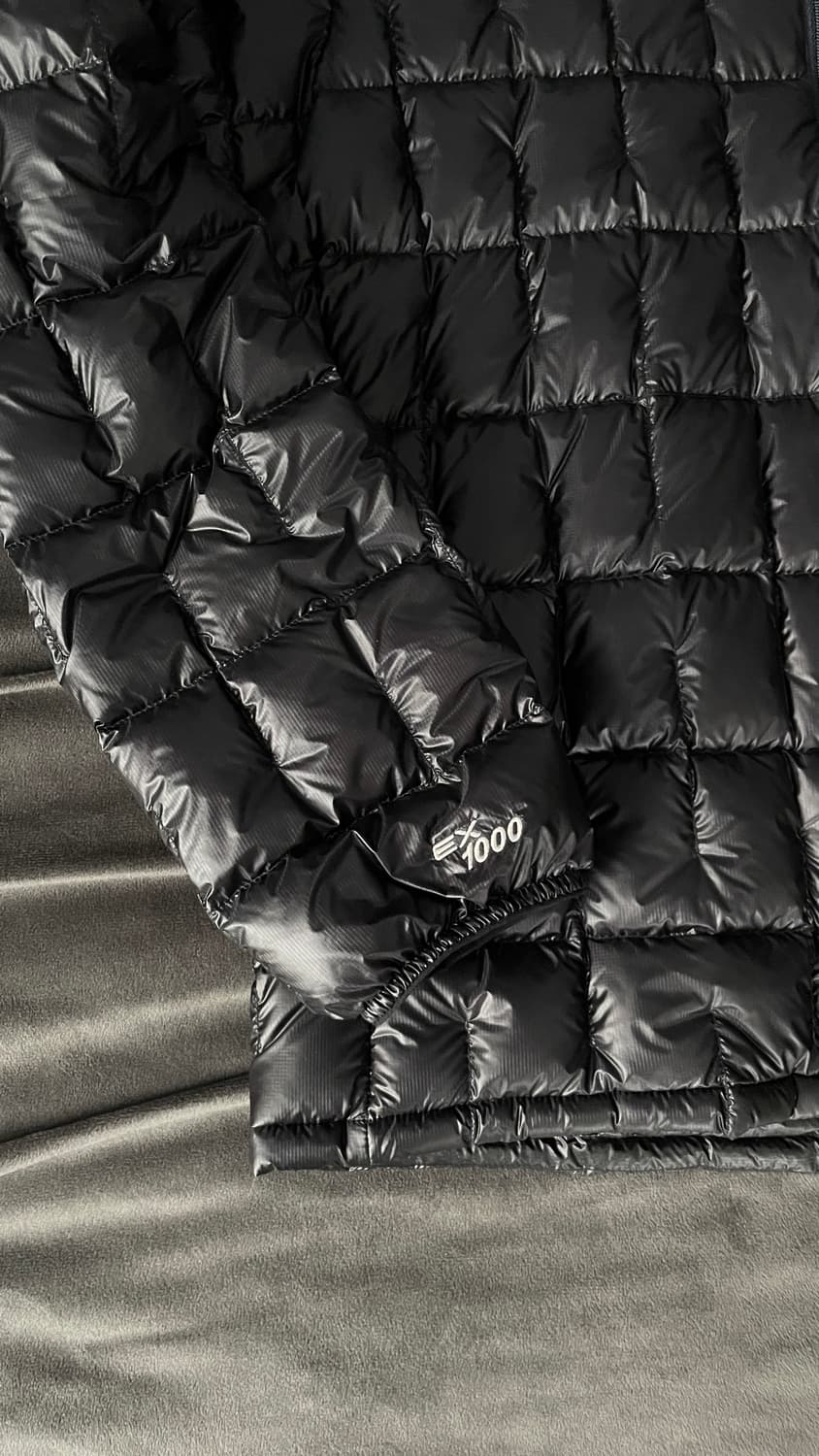 택포함 새상품 몽벨 경량패딩 플라즈마 1000 다운 자켓 L 블랙 상품이미지3