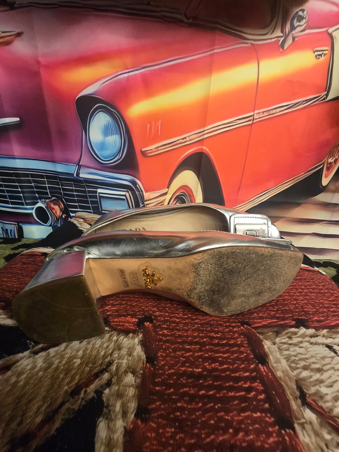 프라다 PRADA 실버 페이턴트 가죽 슬링백 펌프스 상품이미지9